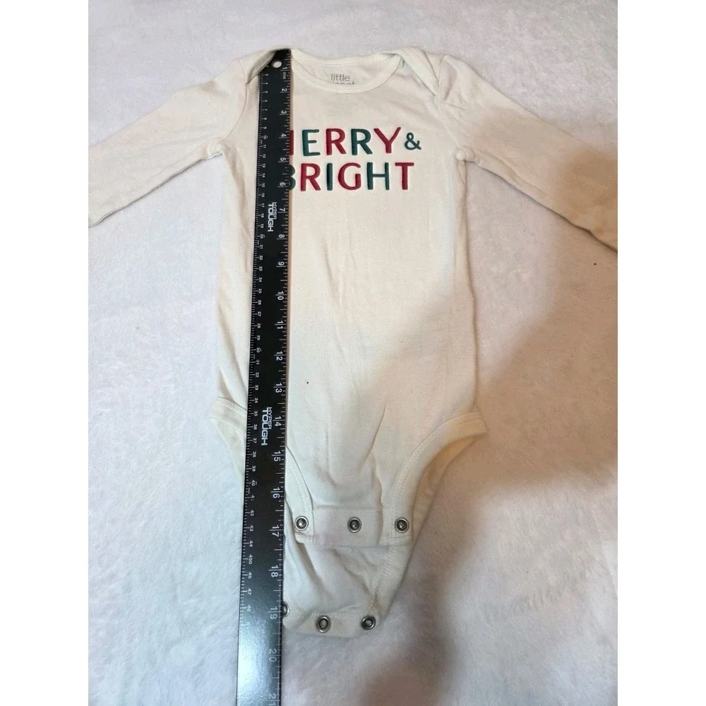 M336 Carter's Baby Girls 18M Christmas Merry Bright Floral Heart Sleeper Bodysui